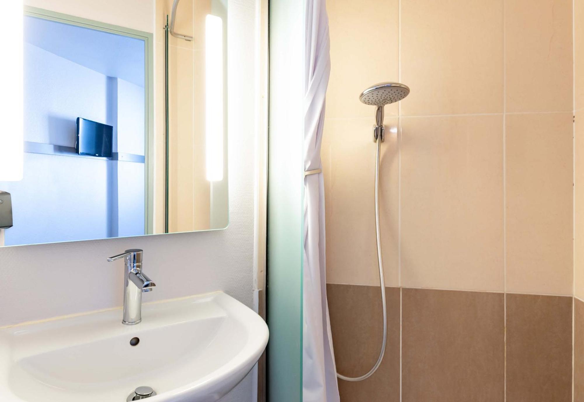 B&B Hotel Valence Sud 외부 사진